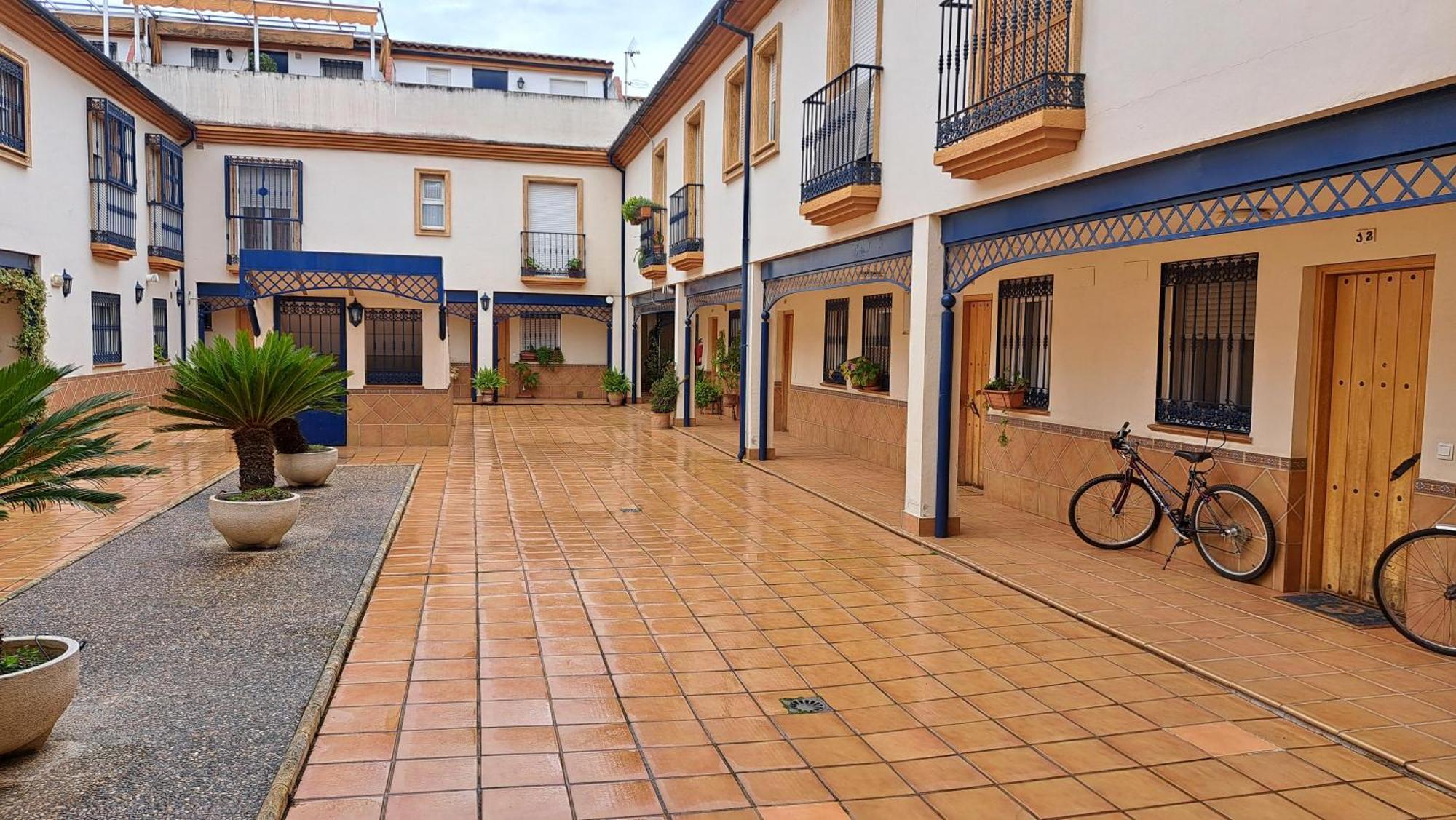 Apartamentos Maria Cristina Con Parking Gratis コルドバ エクステリア 写真