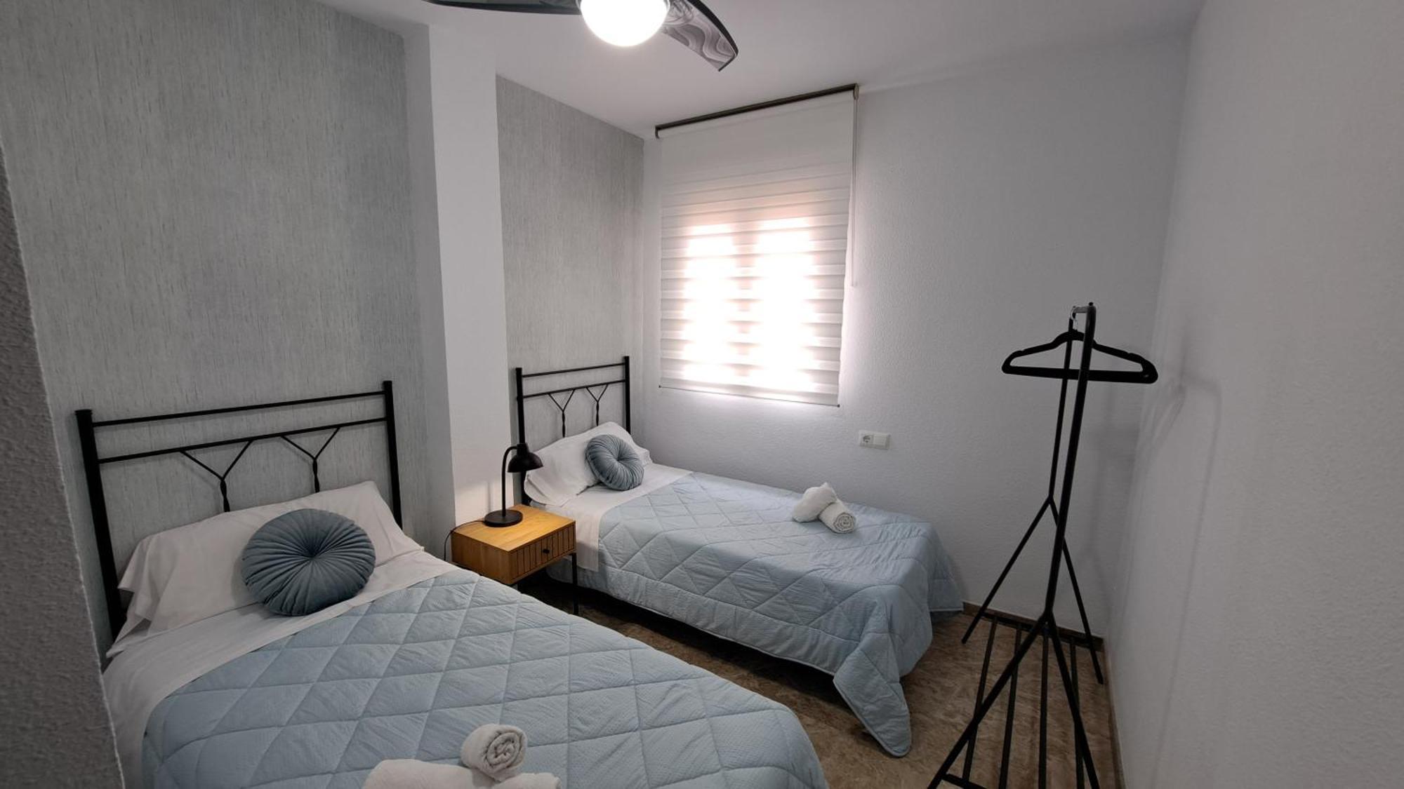 Apartamentos Maria Cristina Con Parking Gratis コルドバ エクステリア 写真